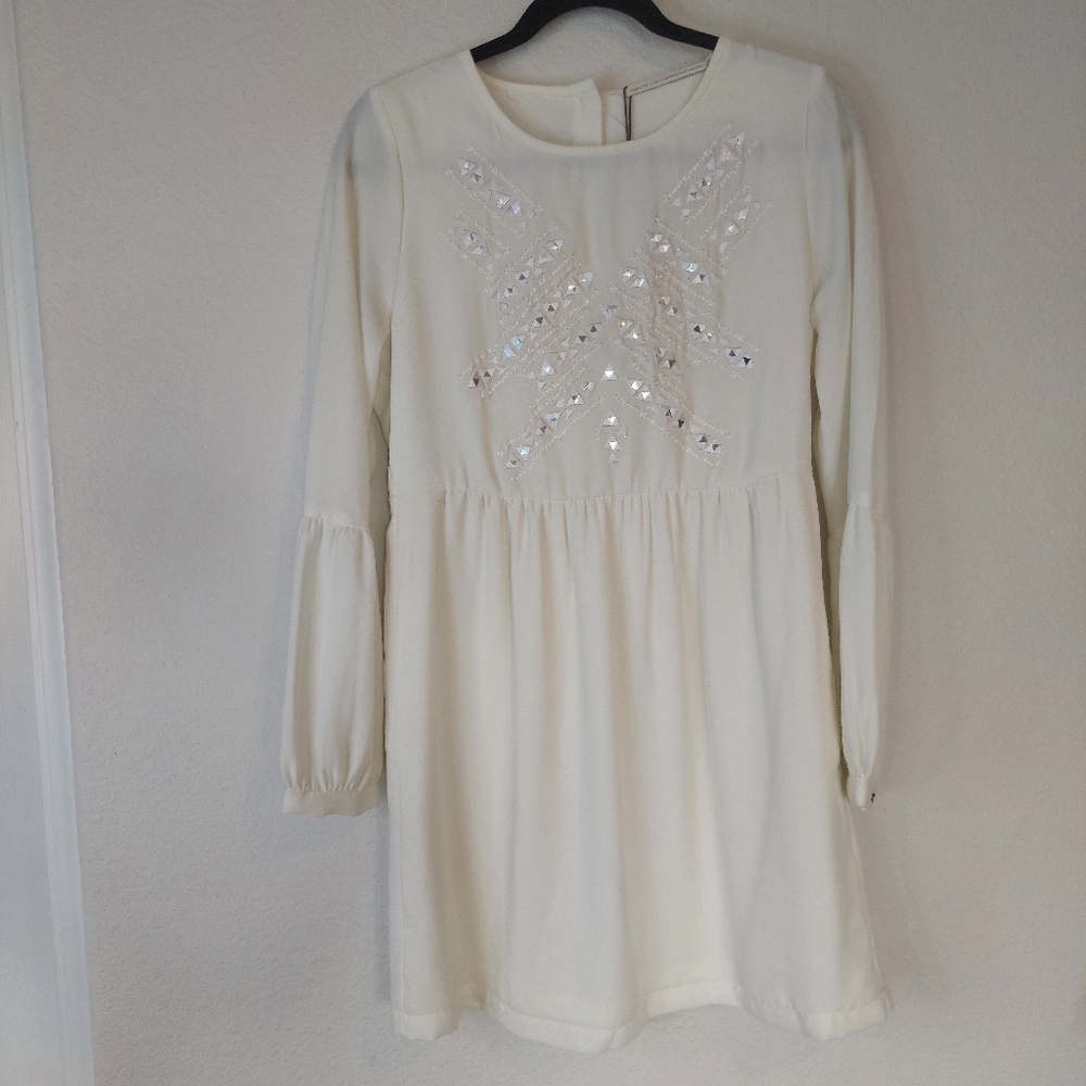 Twelfth Street By Cynthia Vincent Embroidered  Shift‎ Dress Ivory Size Small NWT